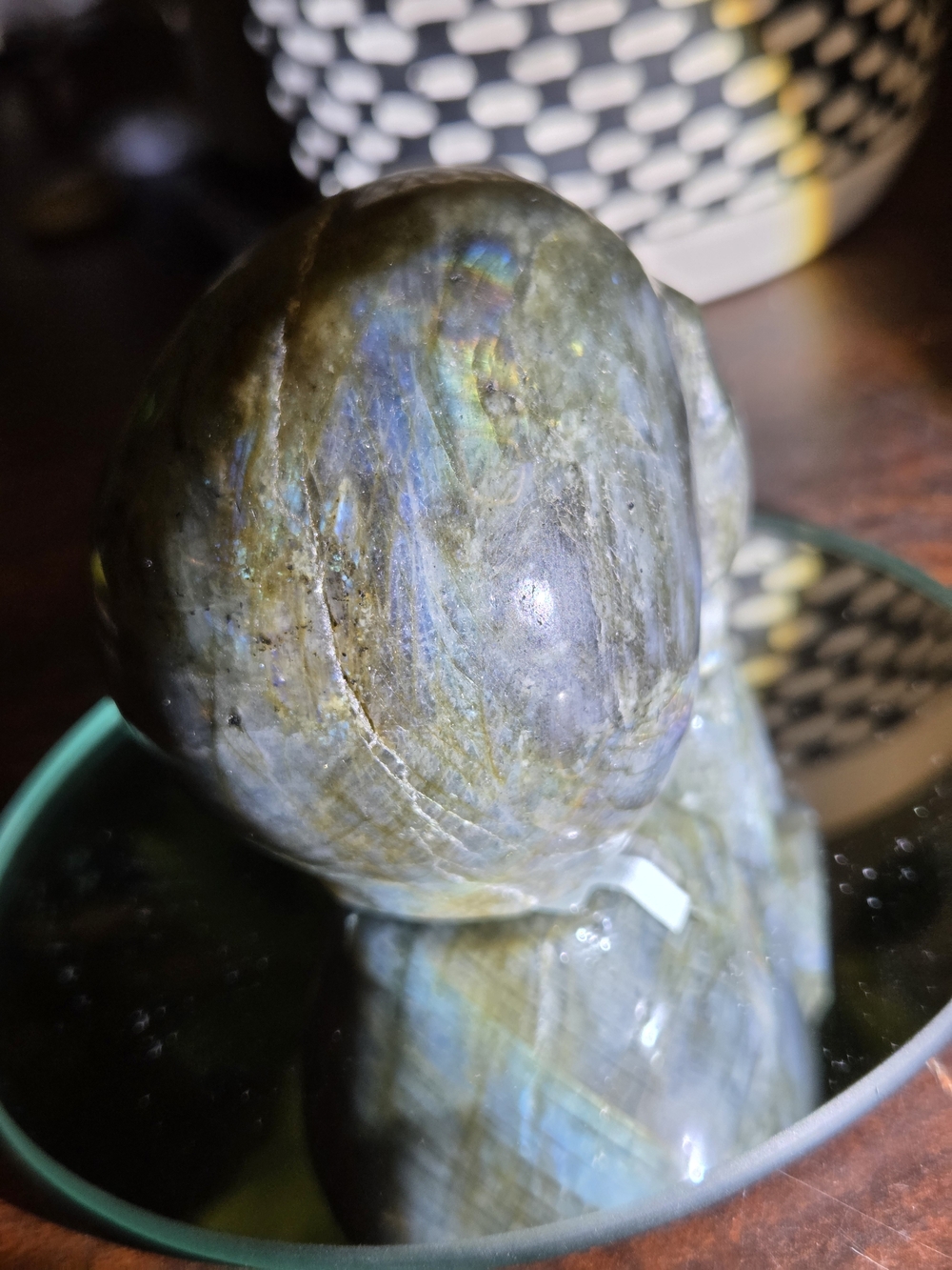 Labradorite Carved Skull - Picture 13 of 16